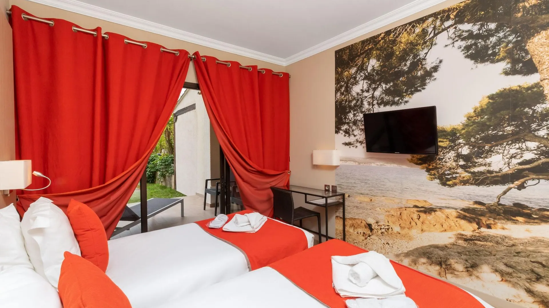 Sowell Hotels Du Golfe De Saint-Tropez Grimaud 4*,  Frankrig